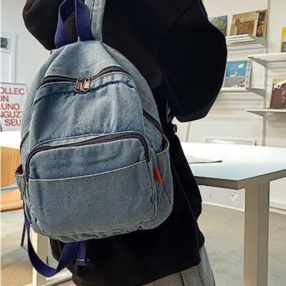 🆕 Blue Denim Backpack - Picture 6 of 6